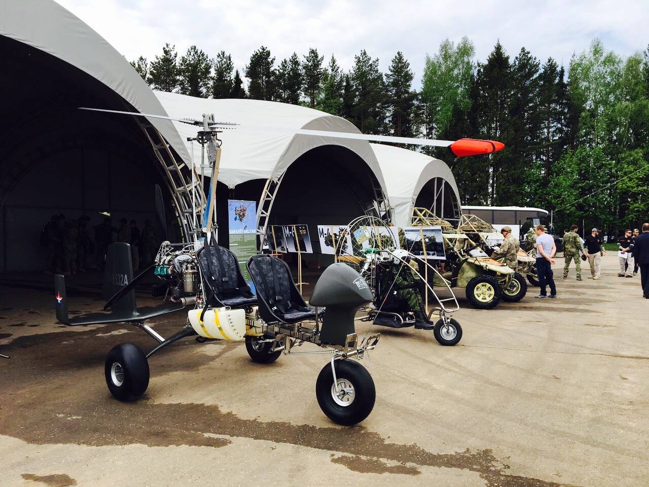 Автожир на Дне технологий МВД